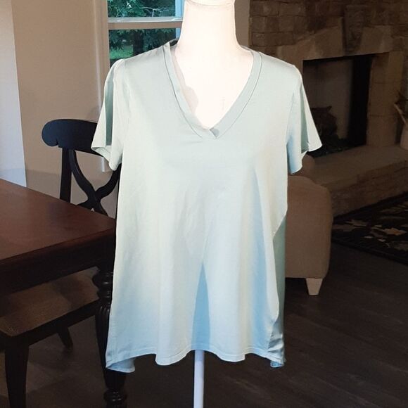 Light Blue Hi Low Silky Back Vee Neck Blouse - Picture 2 of 6
